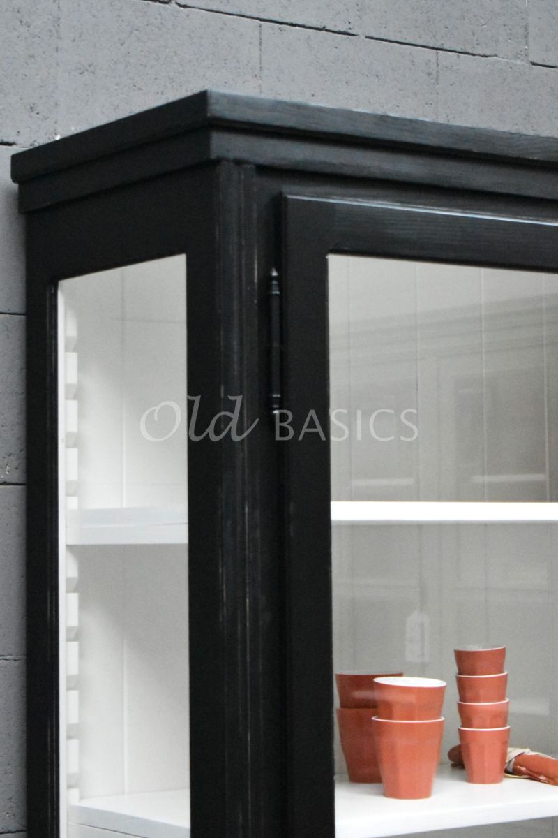Detail van Vitrinekast Artistique, 2 deuren, RAL9005, zwart, materiaal hout